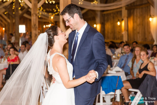 Wedding Dancing at The Mansfield Barn, DJ: Supersounds Entertainment