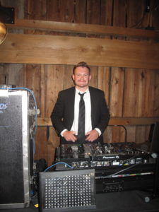 Matt Emery Vermont Wedding DJ Mansfield Barn